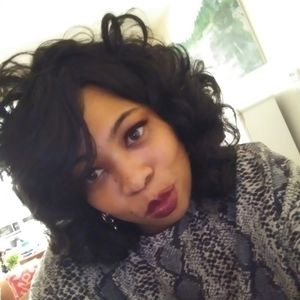 Meet your Posher, Kisha